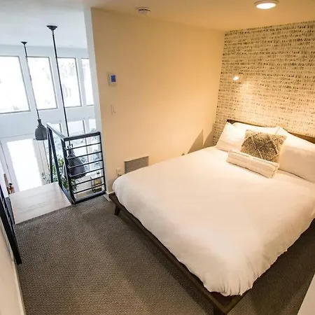 Free Parking, Close To Subway, Center Location Appartamento *
